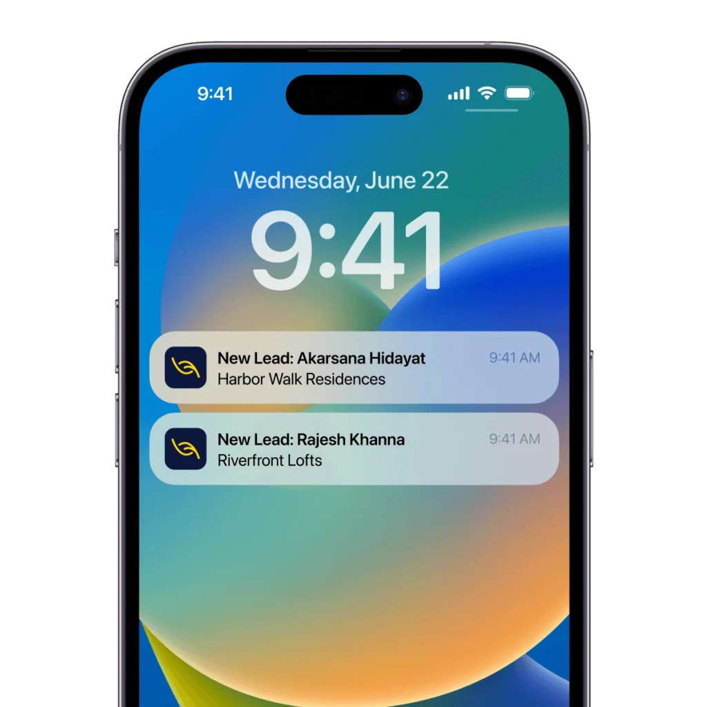 Leads assigned to salesperson are instantly sent to them by sending notifications through Leaf CRM mobile app.